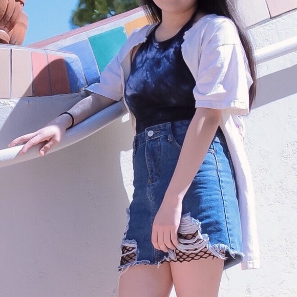 RARE Brandy Melville Tie Dye Halter - Picture 4 of 4